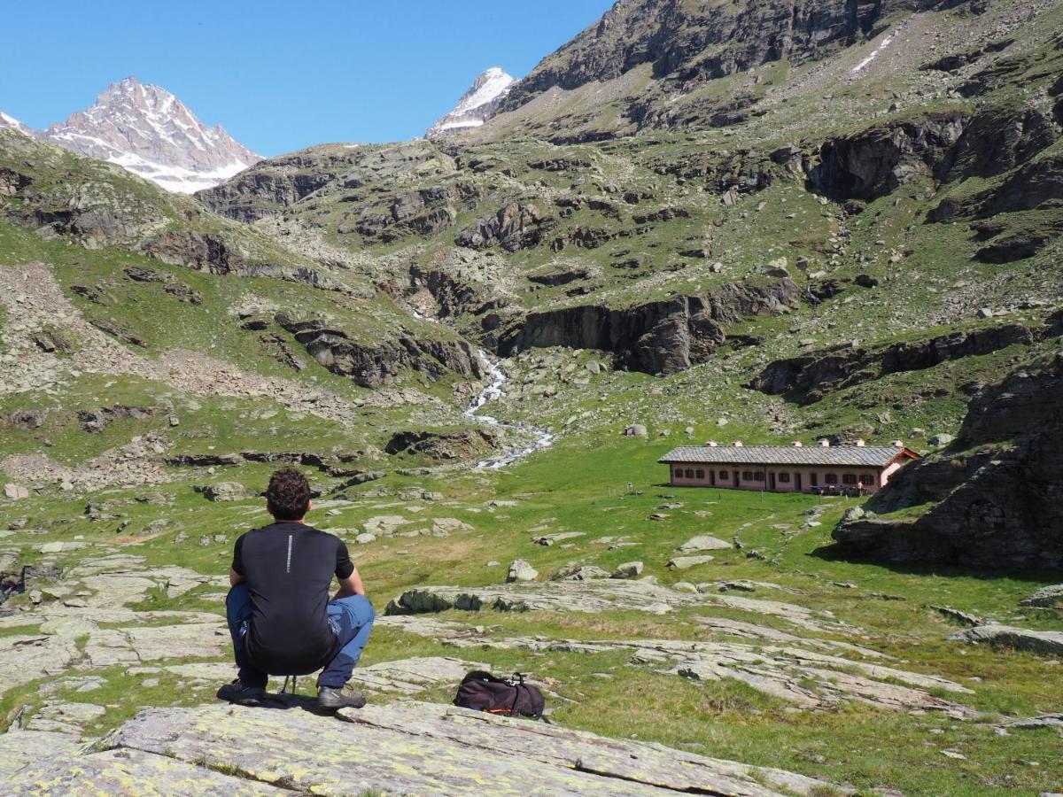 הוילה Noasca Rifugio Casa Di Caccia מראה חיצוני תמונה
