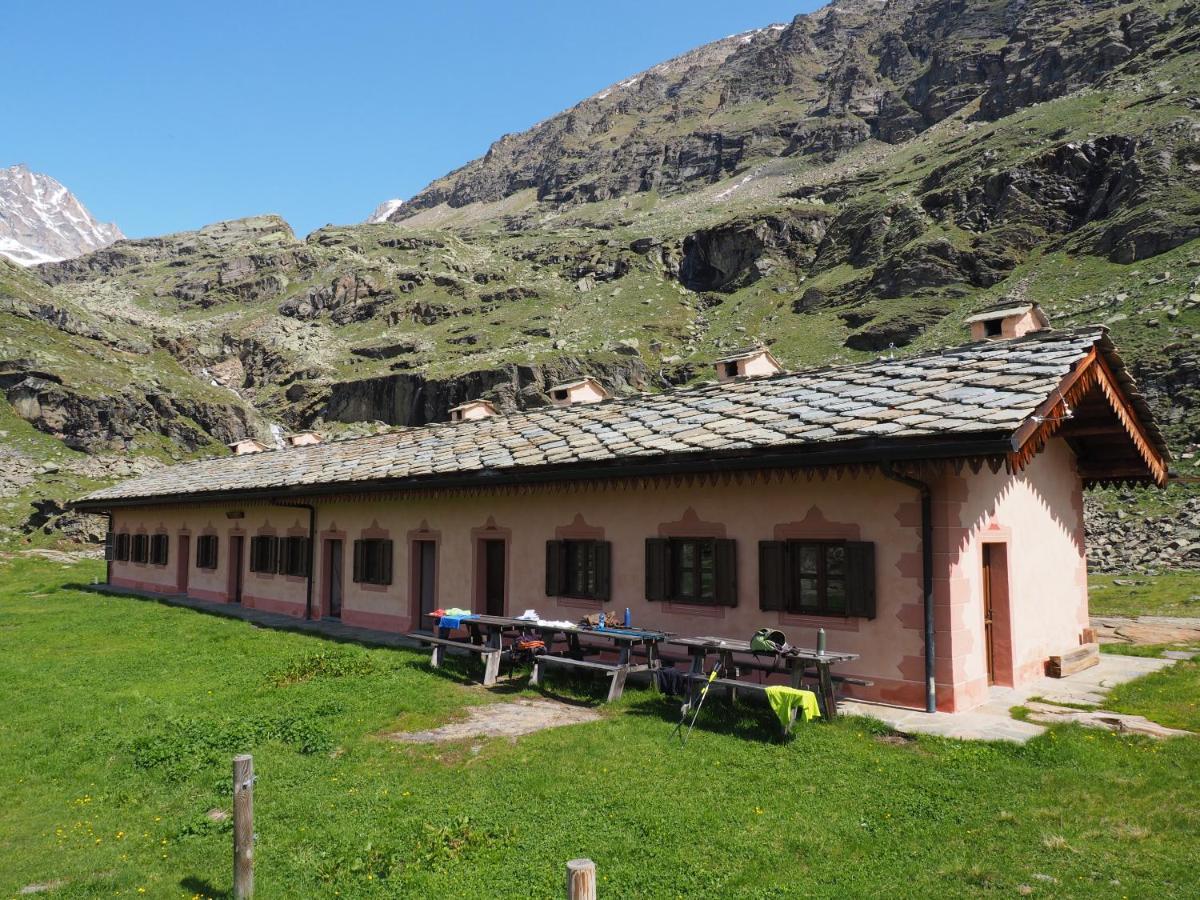 הוילה Noasca Rifugio Casa Di Caccia מראה חיצוני תמונה