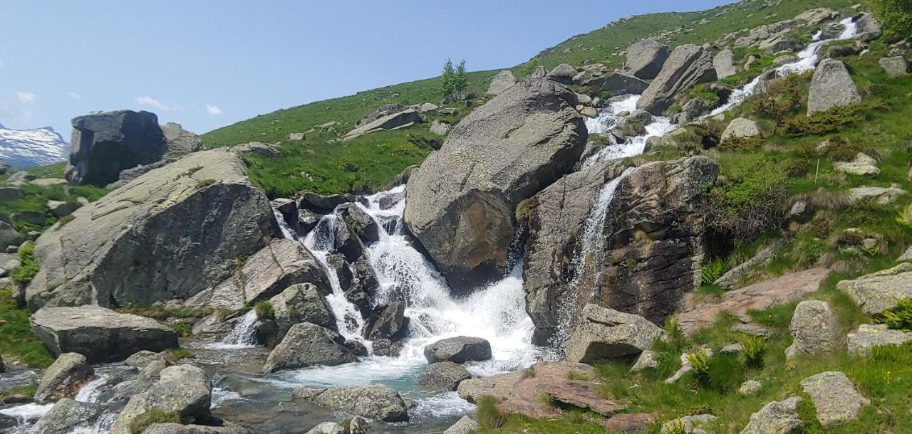 הוילה Noasca Rifugio Casa Di Caccia מראה חיצוני תמונה